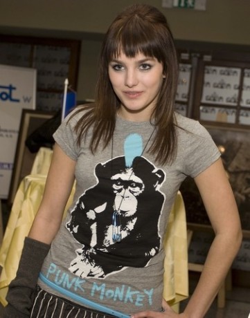 1435935-ewa-farna[1].jpg